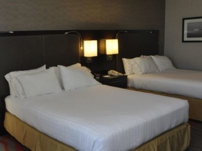 Hotel Express & By Ihg